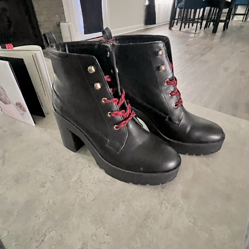 Black Platform Boots With Red Shoe Strings - image 1